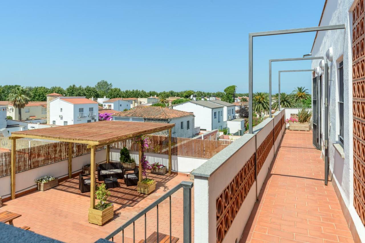 Empuriabrava Apartaments - Nº4 Екстериор снимка